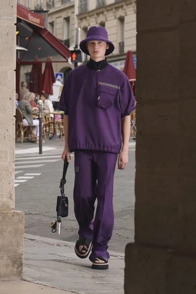 Look 8